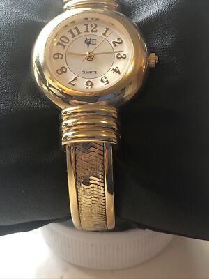 Gloria Vanderbilt Vintage Silver Tone Cuff Watch @7” around (needs battery) Gloria Vanderbilt Silver Tone Quartz Analog Women main image 2