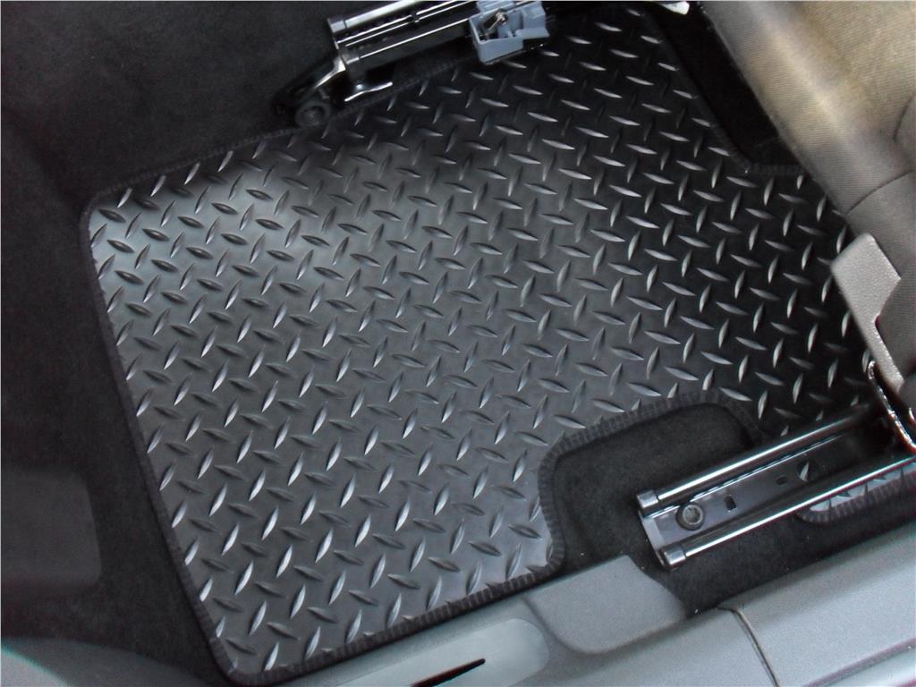 Car Mats for Dacia Duster 20132018 Tailored RUBBER Car Mats in Black