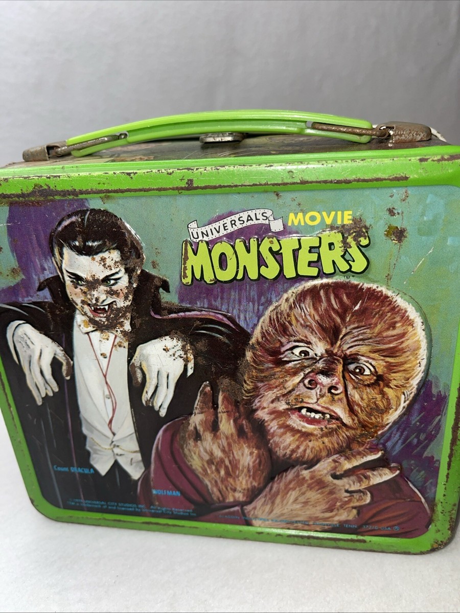 特撮 Universal Movie Monsters Lunch Box UNIVERSAL MOVIE MONSTERS Metal Embossed Lunchbox 1979 NO