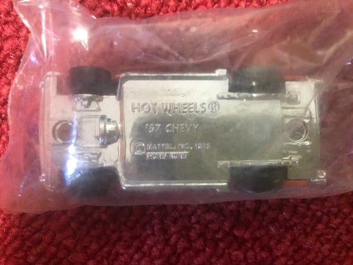 Hot Wheels 57 Chevy - Stunt Action Set. Vintage from 1979-80. New 57 Chevy. - Picture 13 of 14