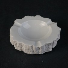 Bareuther Waldsassen Bavaria Biskuitporzellan Aschenbecher Baumscheibe Form