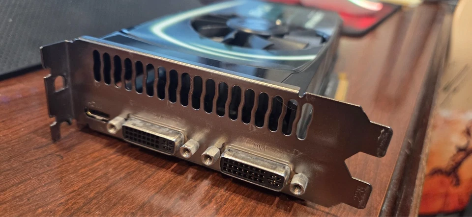 USED EVGA GTX 550 TI 1GB PCIe - Image 3 of 3