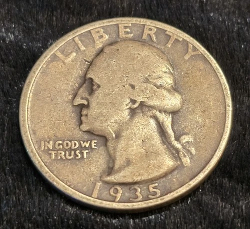 1935 WASHINGTON QUARTER 90% SILVER VERY FINE CONDITION