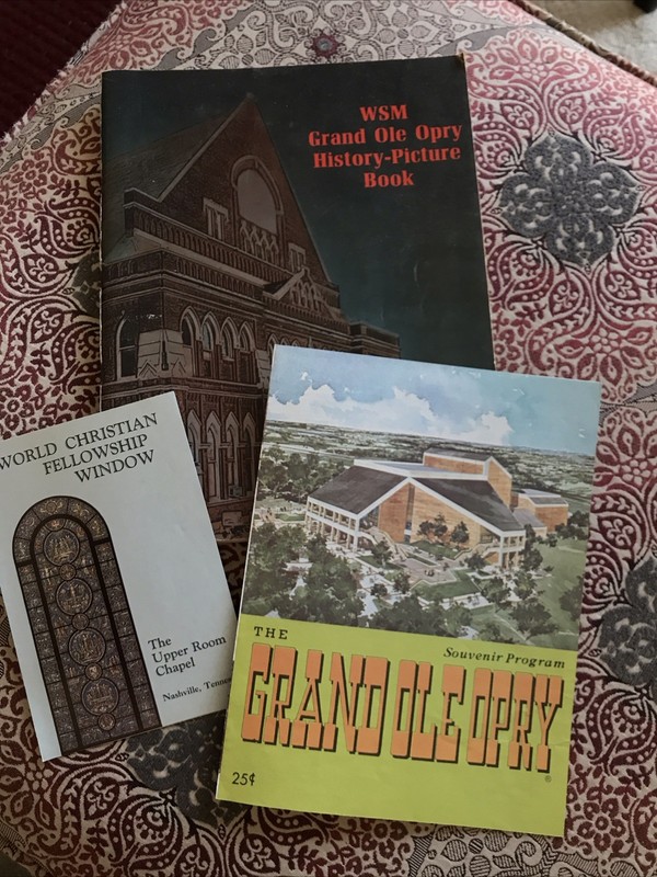 Vtg 1973 - WSM Grand Ole Opry History-Picture Book Plus Bonus Items-free postage
