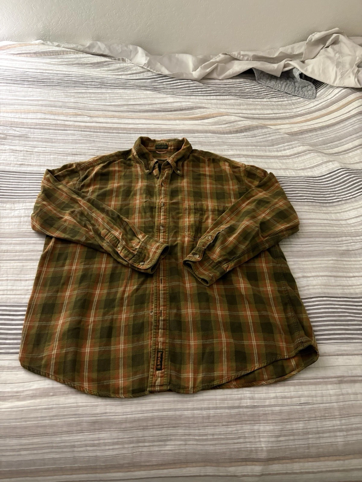 Timberland Weathergear Brown Plaid Rugged Fit Button Up LongSleeve Flannel Large