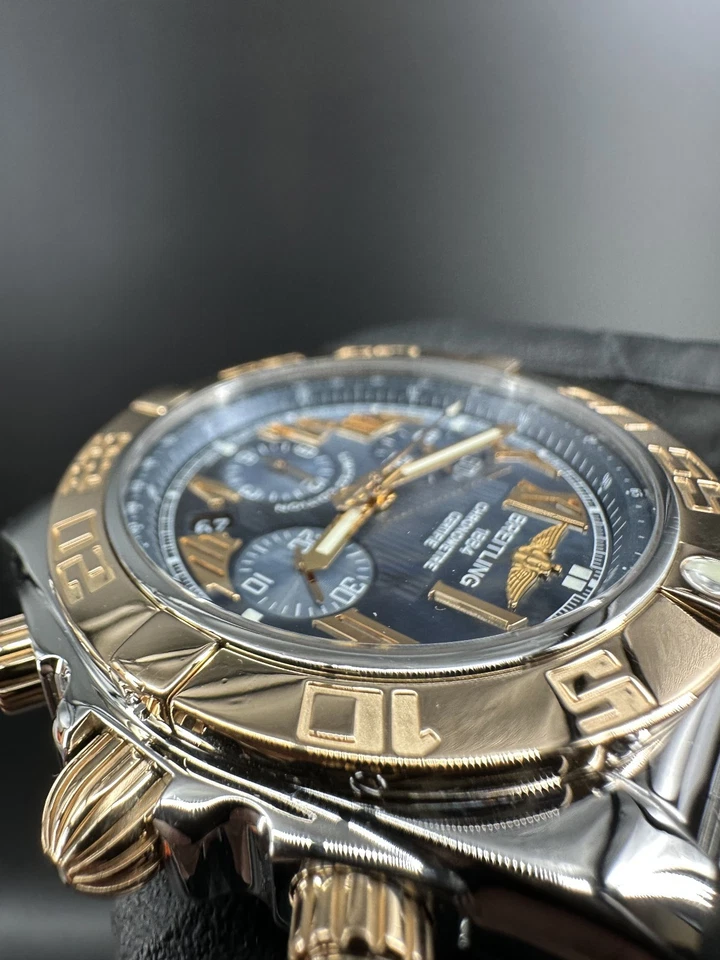 Limited Edition Breitling Chronomat 44 CB0110 – Stainless Steel & 18K Rose Gold - Image 4 of 4