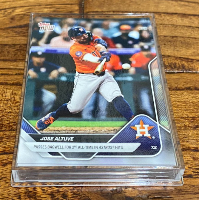 Jose Altuve 2025 Topps Now #372 Astros Passes Bagwell 2nd All-Time Hits IN HAND