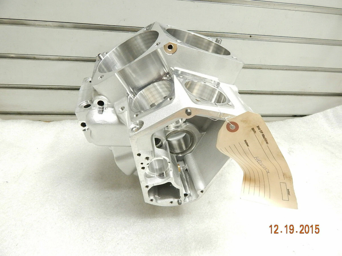 S S Engine Motor Cases 4 1 8 Big Bore Harley EVO Custom Chopper