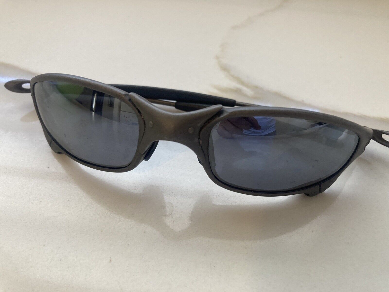 ORIGINAL Oakley JULIET X METAL for Sale in Belle Isle, FL - OfferUp