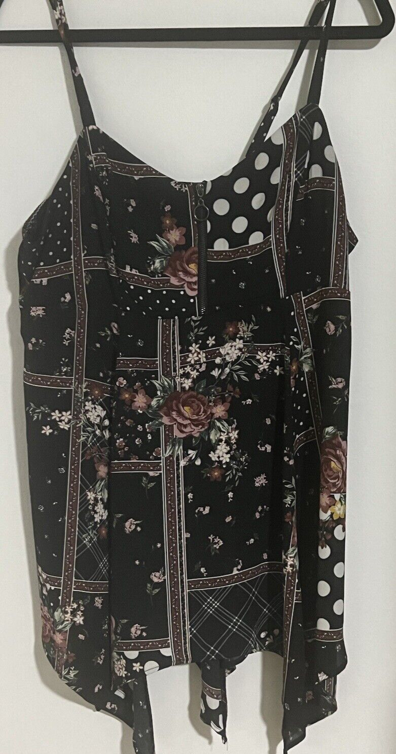Torrid Black Floral Patchwork Georgette Zip Front… - image 4