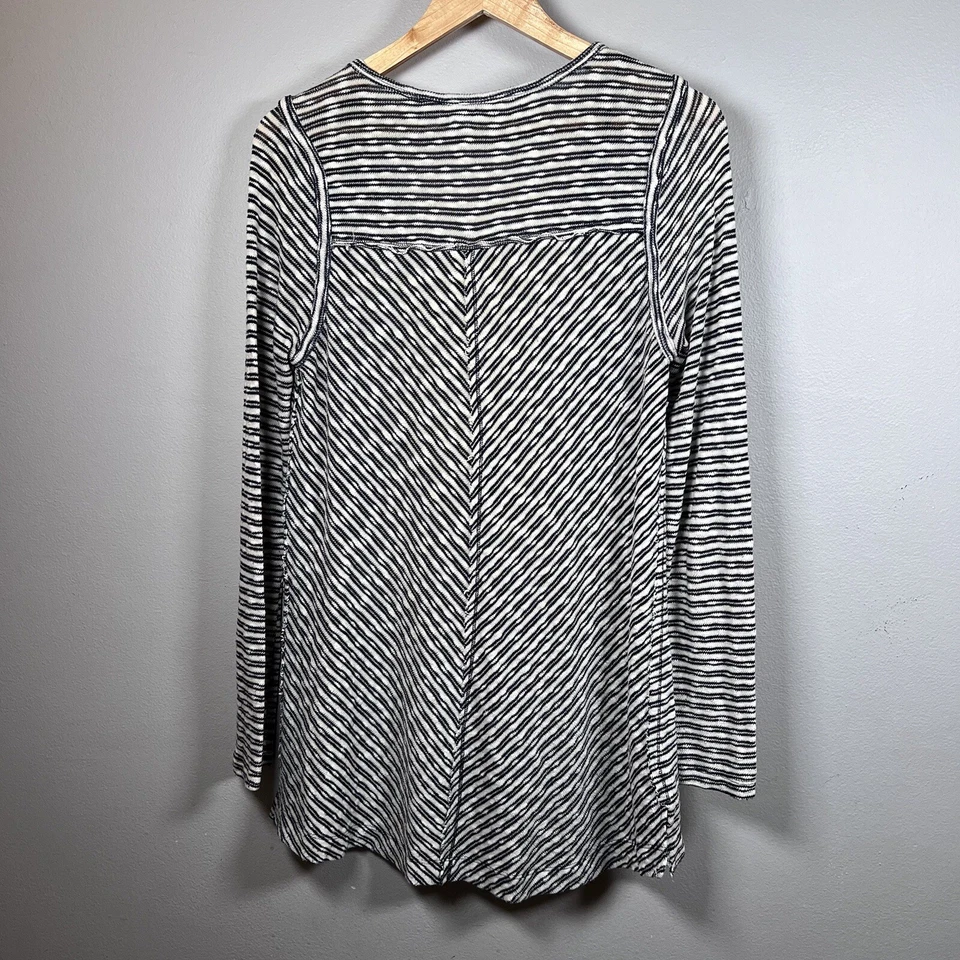 Anthropologie Lucy & Laurel 条纹长袖针织上衣女式 L 码 — 第 3/4 张图片