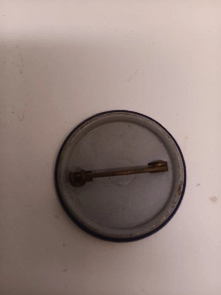 Prendedor de licencia de pesca Pennsylvania 1946 vintage coleccionable Foto 3 de 3