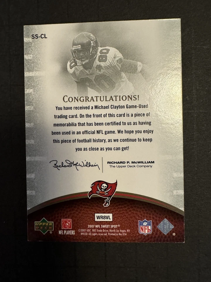 2007 NFL Sweet Spot Sweet Swatch Jerseys Michael Clayton #SS-CL - Image 2 of 2