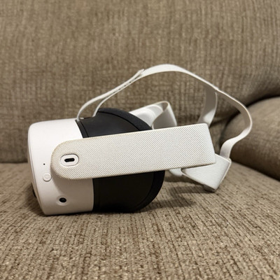 Meta Quest 2 White Standalone VR Headset Virtual Reality Headset