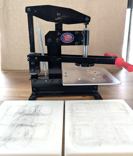 Tecre Co Die Cutting Press & 2 Cutting Boards- HEAVY