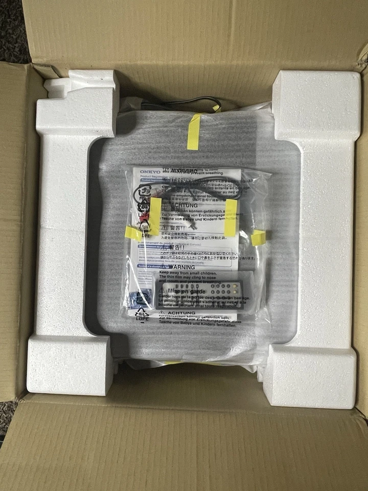 Onkyo DX-C390 6-Disc CD Carousel CD Changer CD Player Back NIB READ - Image 3 of 4