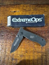 Smith & Wesson Extreme Ops  Pocket Knife Folder CKG101BS. (602)