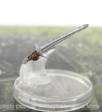 Waterdeep Dungeon of Mad Mage ~ FLYING SWORD #4 Icons of the Realm D&D miniature