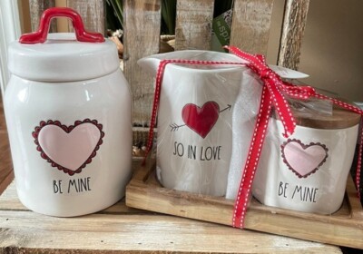 NEW Rae Dunn ''SO IN LOVE'' & ''BE MINE'' Sugar & Cream Set And  BE MINE  Canister
