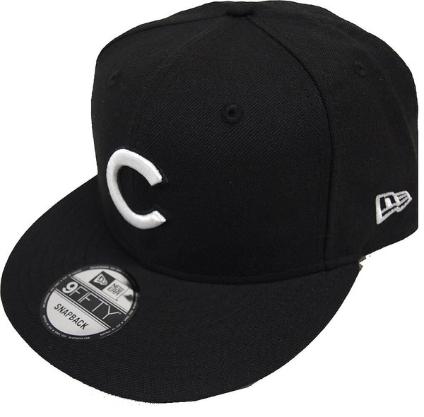 New Era Chicago Cubs Black White Logo Snapback Cap 9Fifty Limited Edition Mlb-image