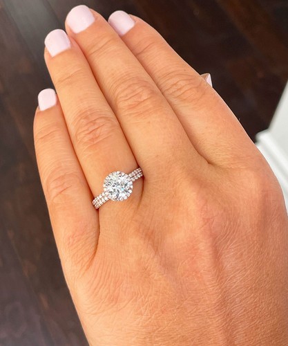 Anello di fidanzamento e fascia in oro rosa massiccio 14 kt con diamanti tondi certificato GIA 2,00 ct - Foto 11 di 13
