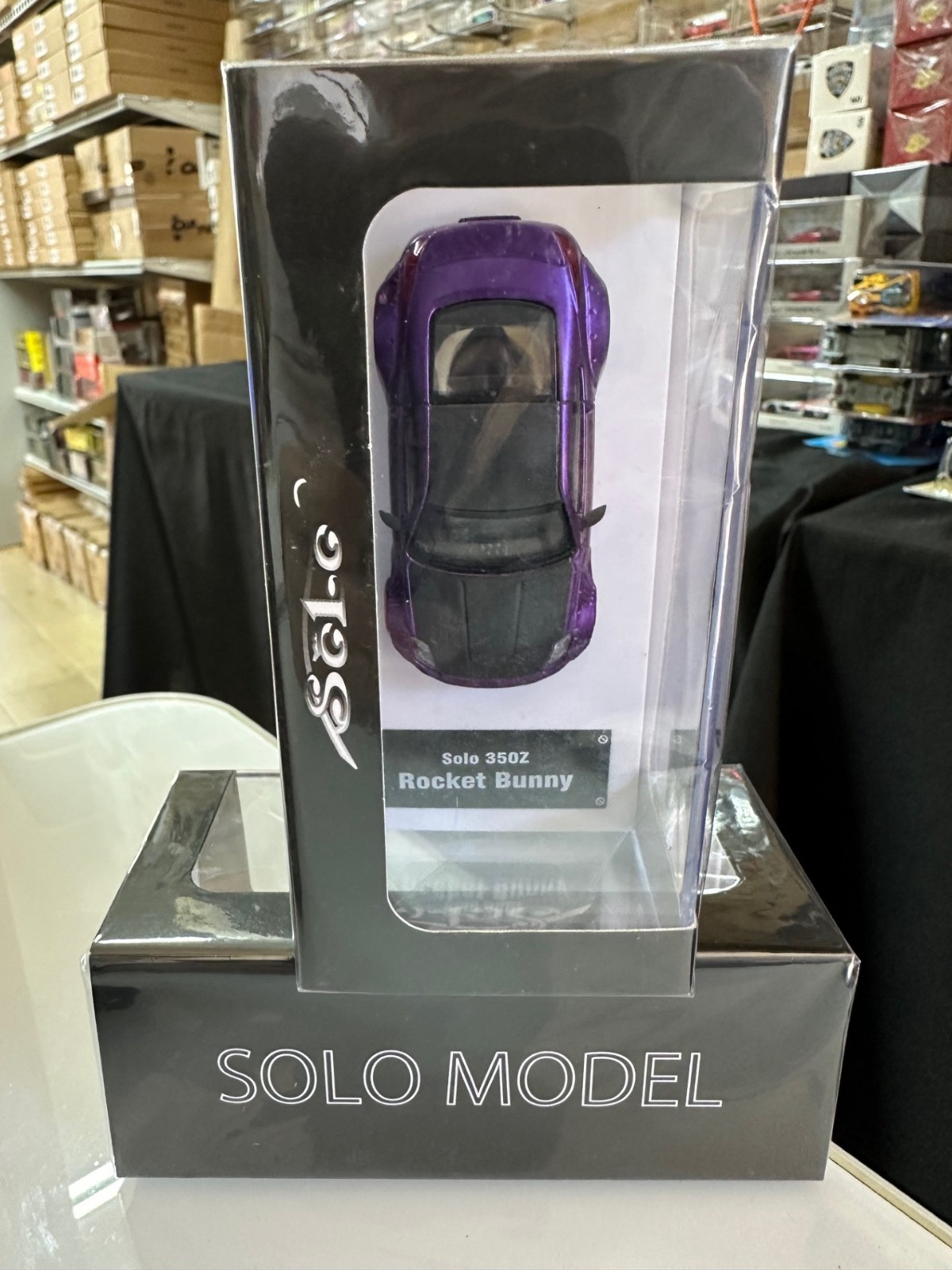 NISSAN 350Z ROCKET BUNNY PURPLE BLACK HOOD TOP  1/64 DIECAST CAR BY SOLO MODEL