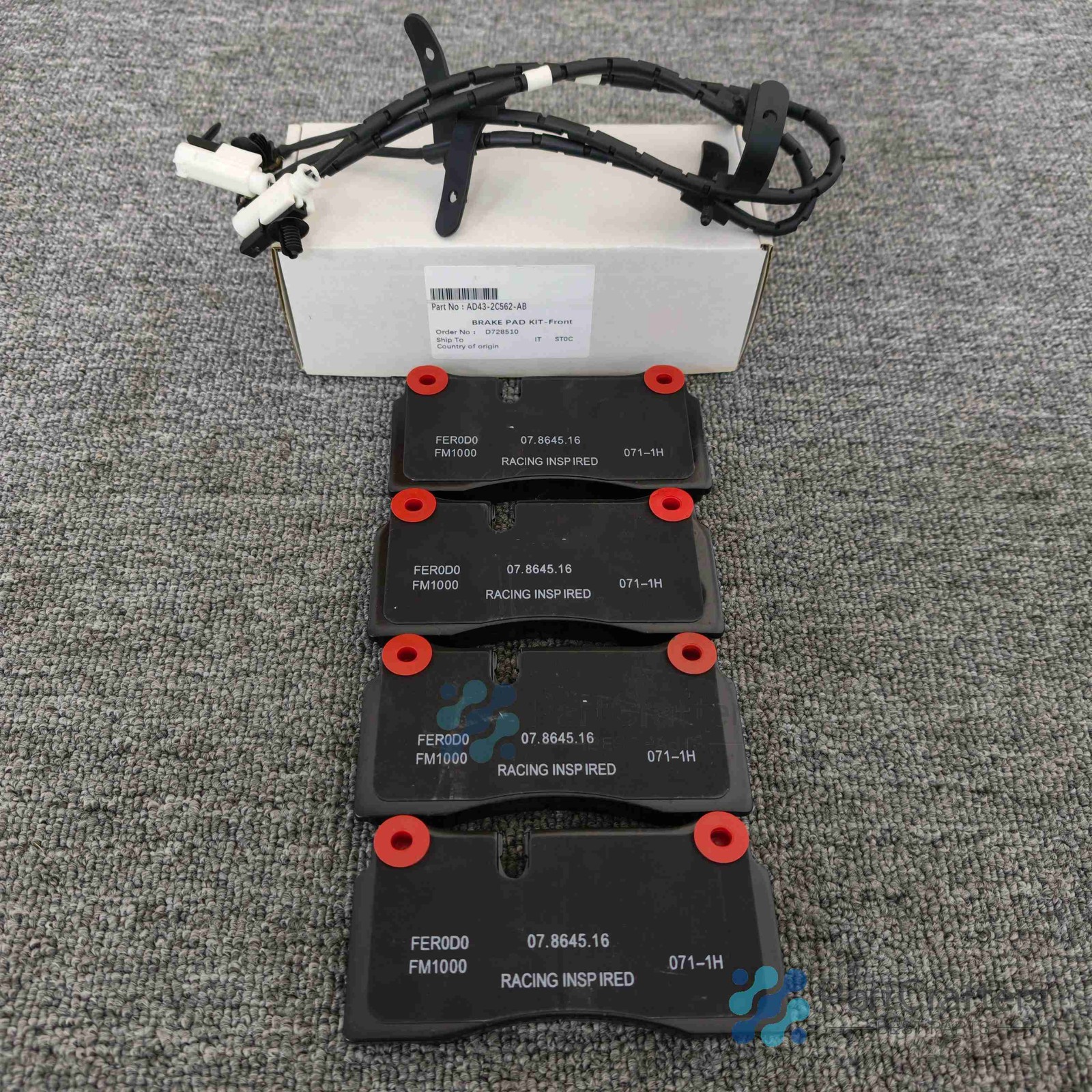 New Rear Brake Pad Kit Fit For Aston Martin Rapide AD43-2C562-AA + FREE SENSOR