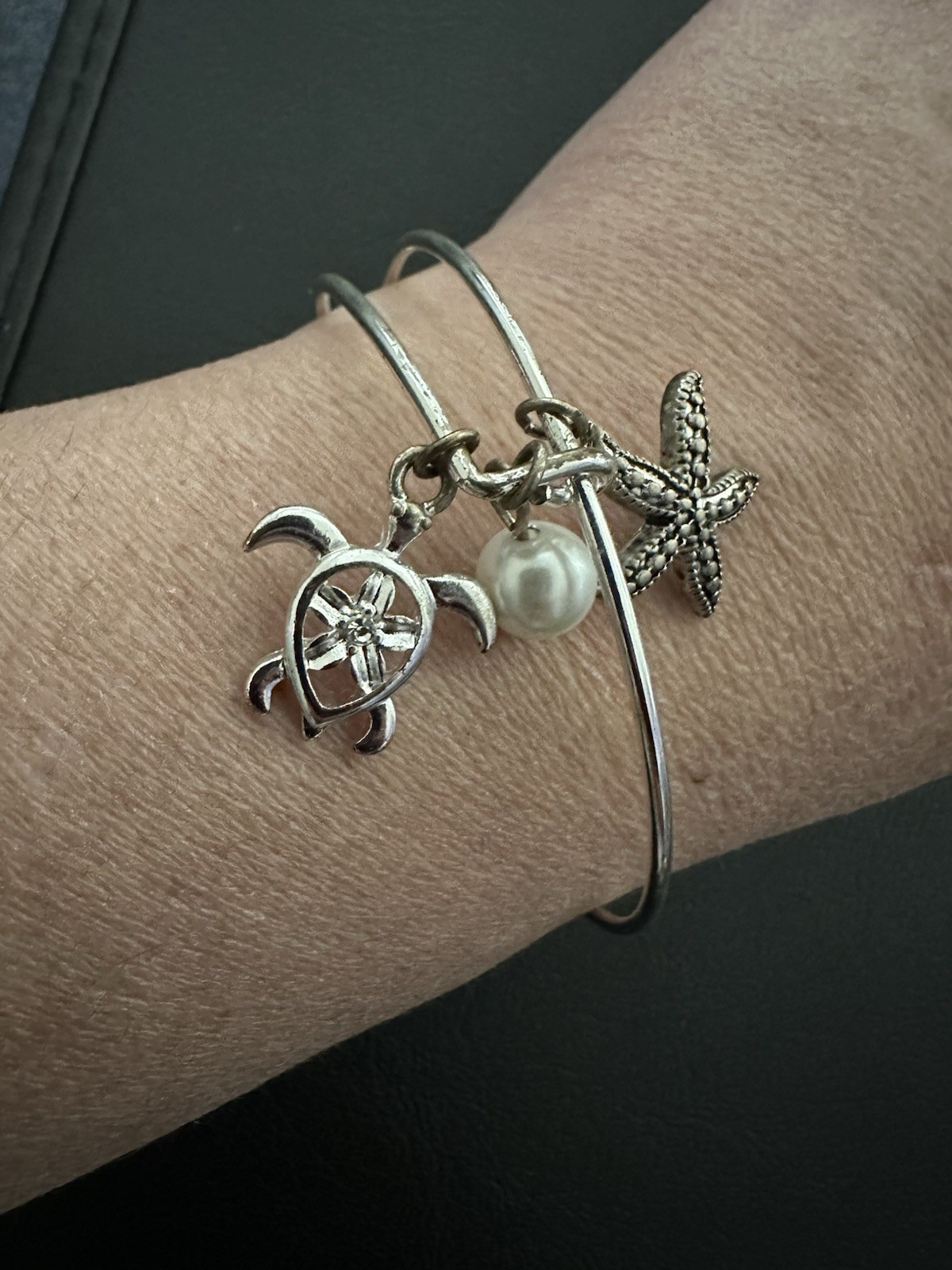 Beach Themed Silver Shell Bangle Bracelet - image 8