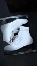 Lake Placid Ice Skates Womens Size 6 White