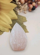 NEW Natural Stone Handcarved Peach Selenite Crystal Freeform Flame Shape