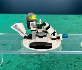 LEGO Space Exploriens:  Hovertron 6815 * 100% Complete with Instructions * 1996