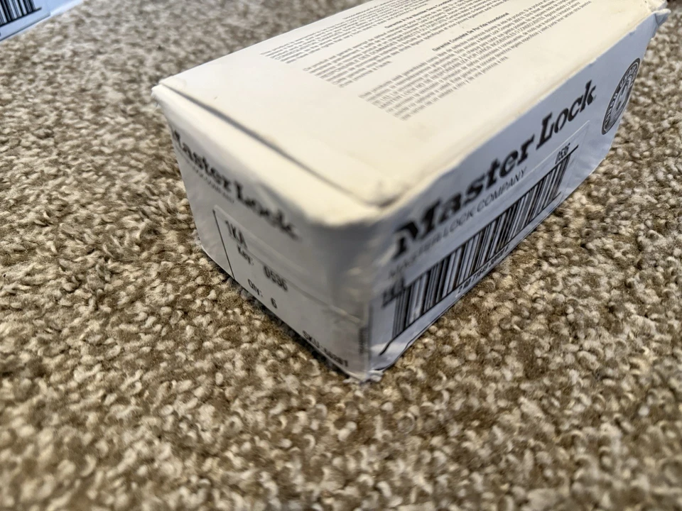 6 PACK Master Lock 1KA 0536 Commercial Grade Padlock NEW - Image 4 of 4