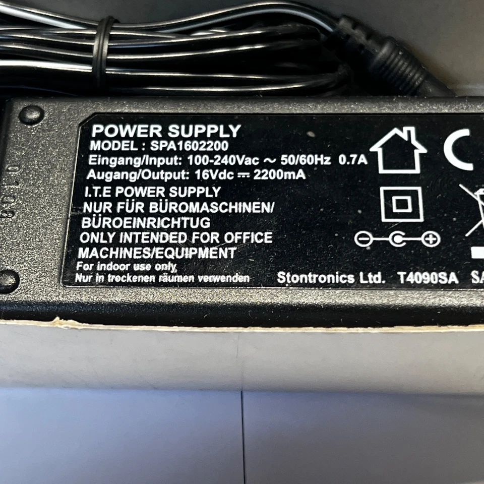 16V 2.2A Power Supply 2200mA 2.1mm Barrel Socket Stontronics T4090SA Fig 8 Mains - Image 3 of 4