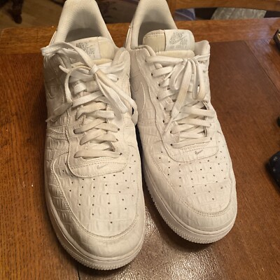 Nike Air Force 1 '07 Lv8 White Croc Men's sz 15 Sneaker 718152-103