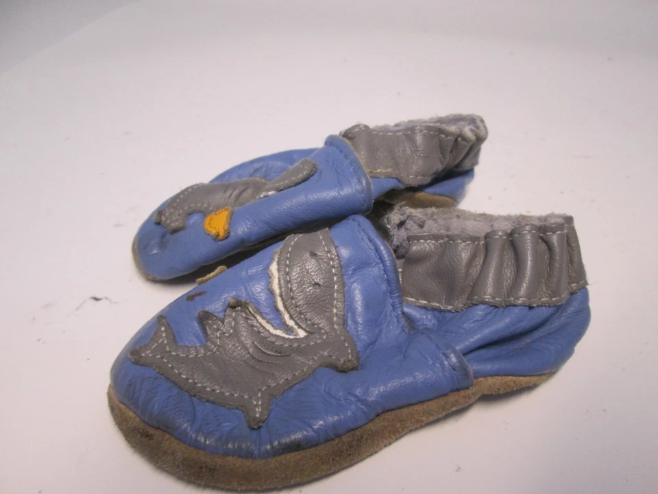 Zapatos Planos Robeez Bebé Talla 0-6 Meses Azul/Gris Pull On Floral Logo Cómodos Foto 3 de 4
