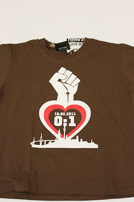 FC St. Pauli Hamburg ''16.02.2011  0 : 1'' ,KinderShirt , Neu Gr. 116,128,140,164