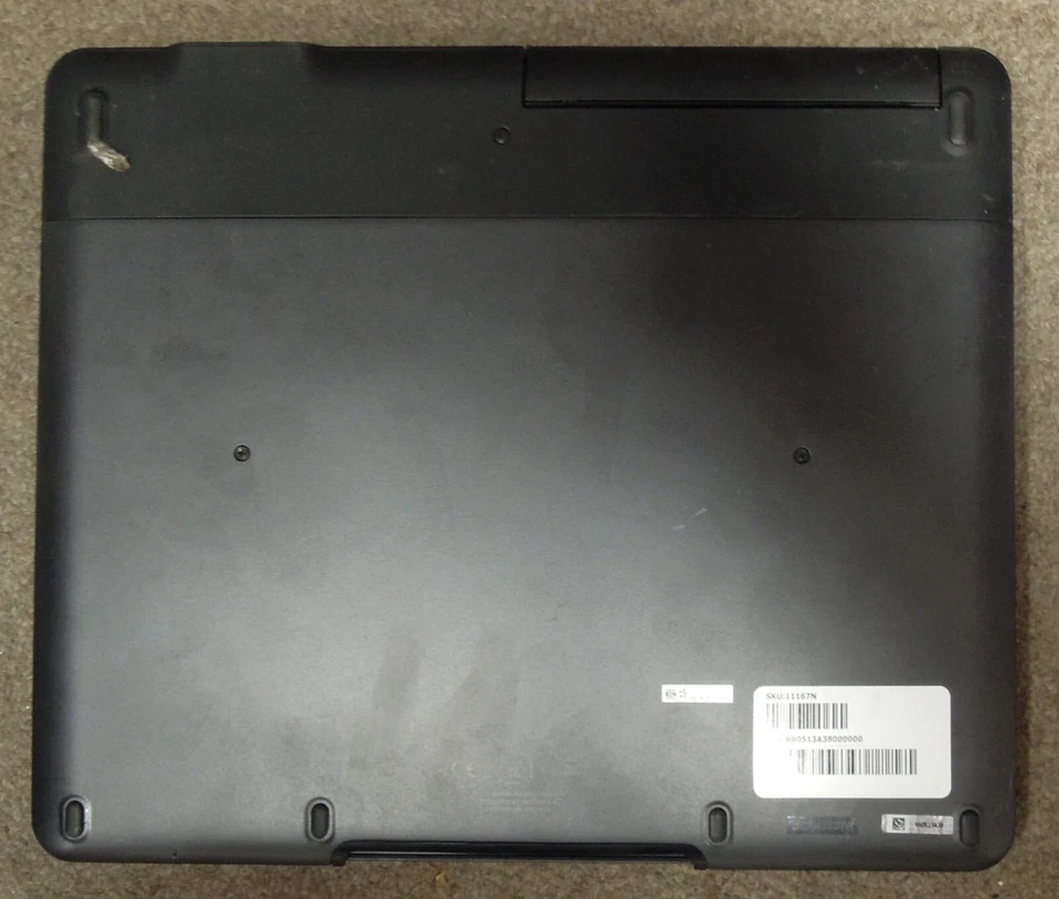 Motorola Altrix Lapdock sin probar con LCD agrietada para reparación 0413-02M Foto 4 de 4