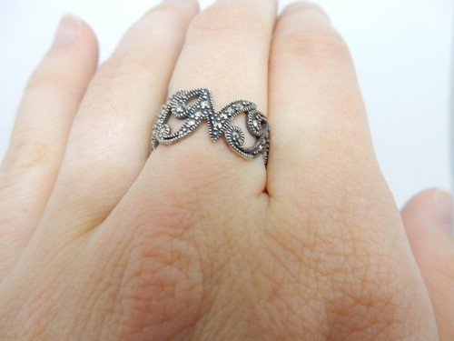 *BANDA DE PLATA ESTERLINA PARA DAMAS, INICIAL "N" MARCASITA, TALLA 7,5 #W517 - Imagen 9 de 9
