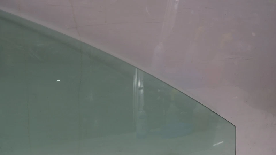 Mazda 3 2019-2024 OEM puerta delantera derecha ventana vidrio Foto 4 de 4