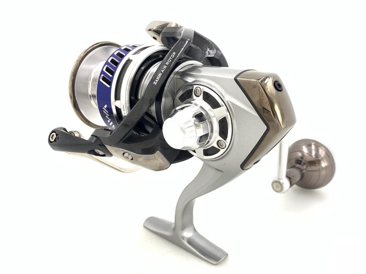 Daiwa SALTIGA 4500 Spinning Reel Big-game Fishing Saltwater Daiwa SALTIGA 4500 Spinning Reel Big-game Fishing Saltwater