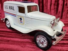 USPS US MAIL 1932 FORD PANEL VAN DELIVERY TRUCK Post Office DIECAST BANK Ertl