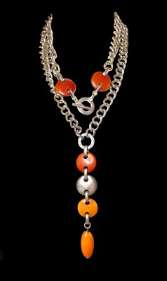 DOMINIQUE DENAIVE große VINTAGE HALSKETTE versilbert orange Harz