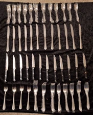 Pfaltzgraff Stainless Flatware Greenwich 48 Piece Lot Of Spoons Forks & Knives