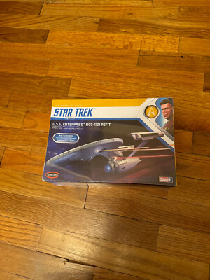 Star Trek USS Enterprise NCC 1701 Refit - Wrath of Khan Polar Lights 1/1000