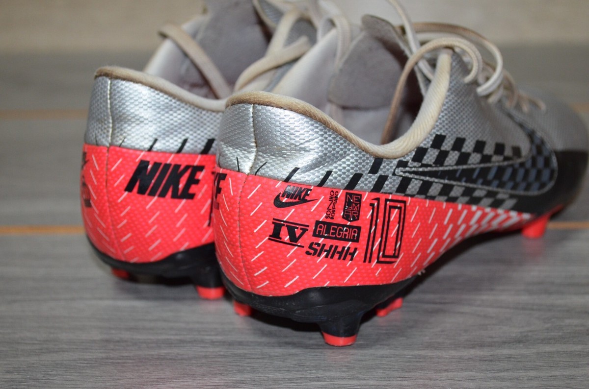 ナイキ スパイク❗️早い者勝ち❗️ NIKE NEYMAR JR X MERCURIAL VAPOR 13 