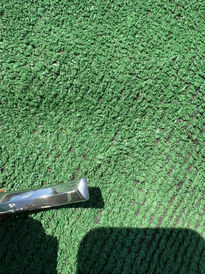 1958 Pontiac Star Chief small paint divider trim above & below backup light 58 Foto 4 de 4