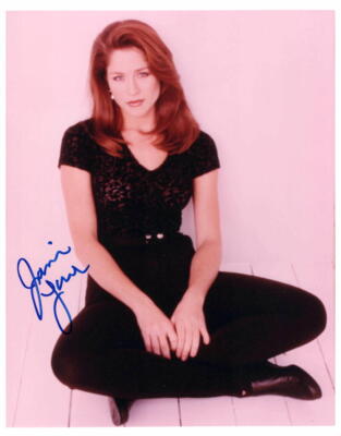Jamie Luner Signed Autograph 8x10 Photo - Sexy Peyton Richards on Savannah 