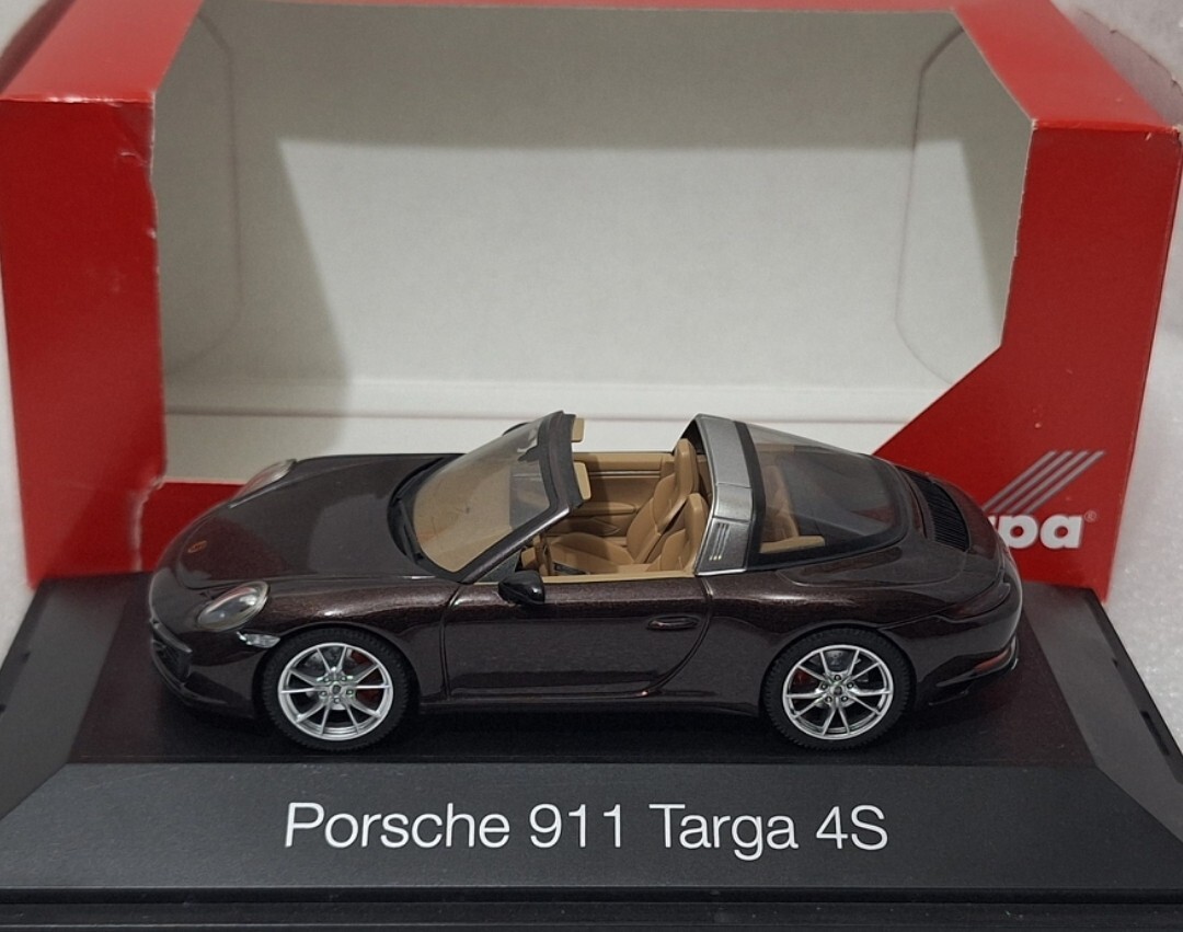 ミニカー 1/43 Porsche Targa4S FranceEdition/Spark 1/43 Porsche 911 992.2 Targa 4 GTS Open 2024 Green Model by Spark