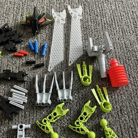 LEGO Bionicle Gorast 8695 Mistika Complete with Manual Canister Bullets