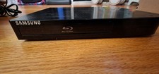 Samsung BD-JM57 Blu-ray Disc / DVD Player   Tested for Power Only   No Remote